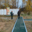 В ноябре 2020 года рядом с обелиском появилась металло-прорезиненная дорожка - Сетевое издание Маяк